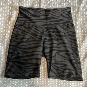 Old Navy Active Biker shorts